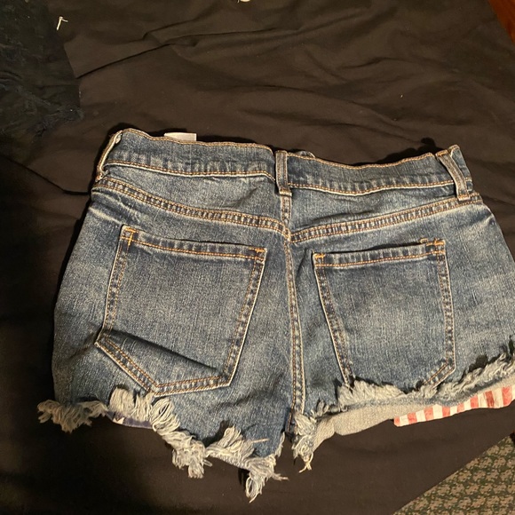 Jean shorts - Picture 2 of 2